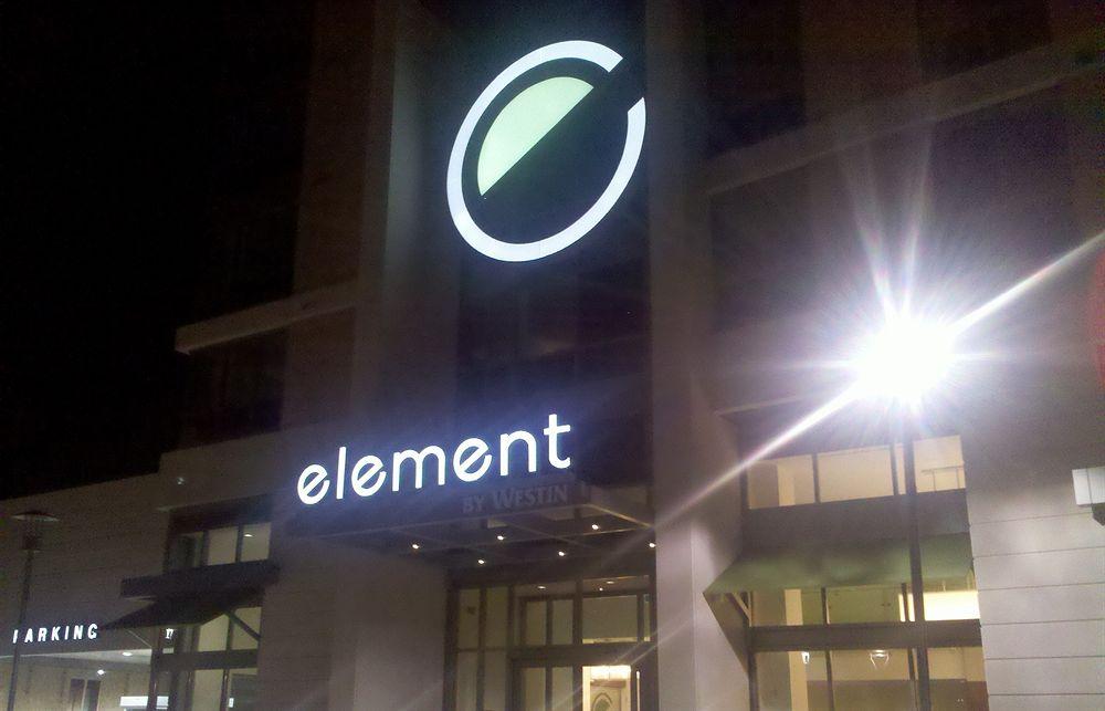 Отель Element Omaha Midtown Crossing Экстерьер фото
